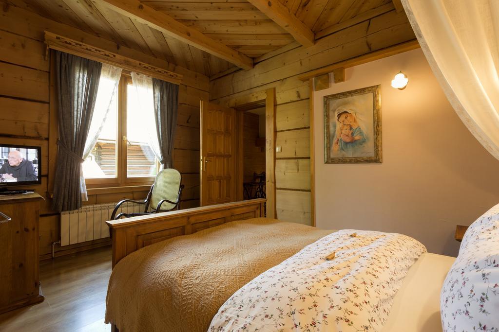 Hotel Bambi Boutique Zakopane Luaran gambar